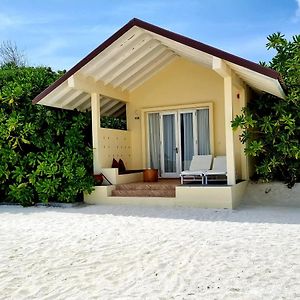 Superior Beachfront Bungalow